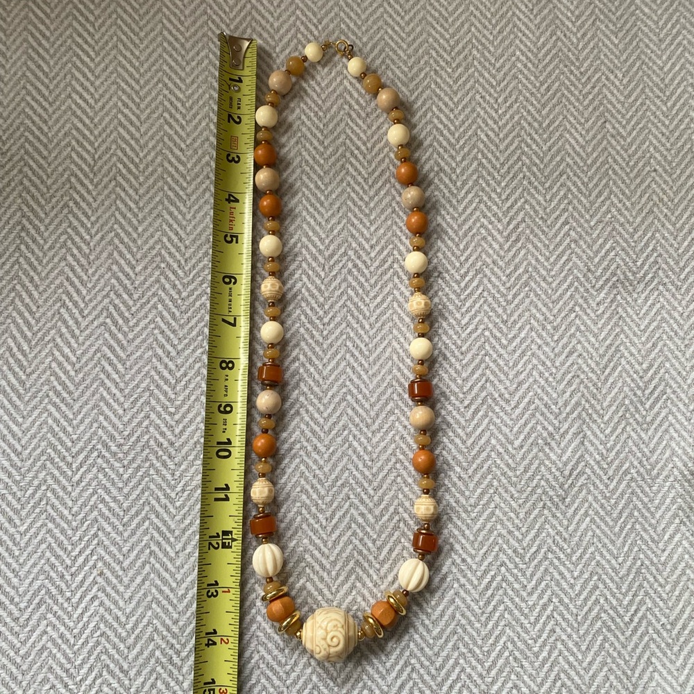Vintage Art Deco Beaded Necklace with Cream and Brown Tones